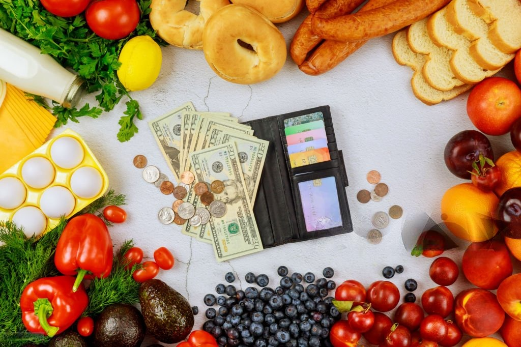 Grocery Shopping Hacks: How to Save Money Online